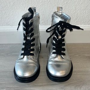 Girls Boots